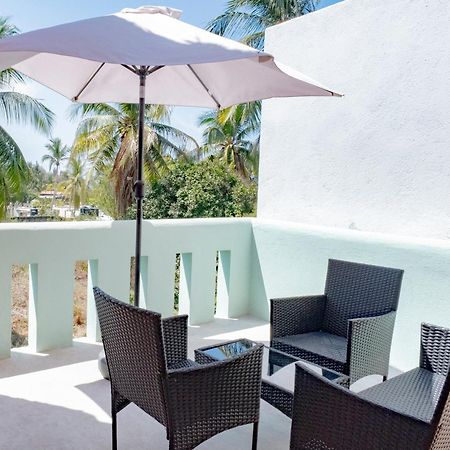 Hotel Flor De Maria Puerto Escondido  Exteriör bild