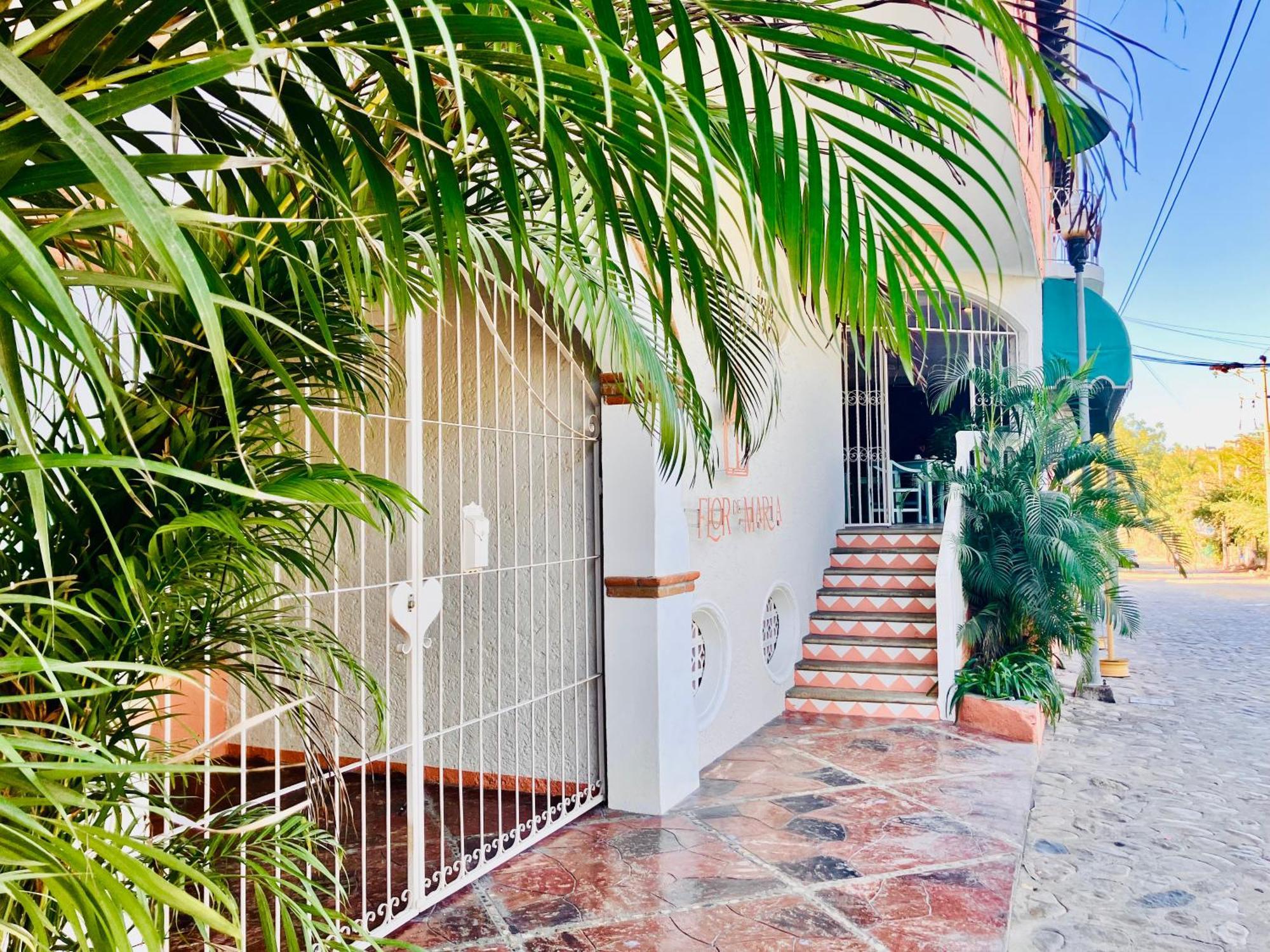 Hotel Flor De Maria Puerto Escondido  Exteriör bild